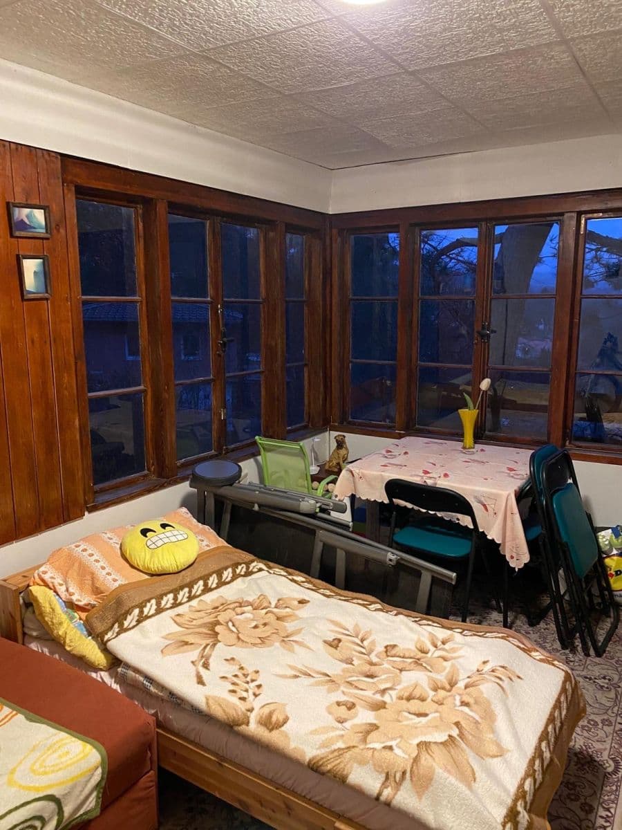 Prodej chaty, chalupy 48 m², pozemek 1.156 m², V Podskalí, Zadní Třebaň, Středočeský kraj Prodej chaty, chalupy 48 m², pozemek 1.156 m², V Podskalí, Zadní Třebaň, Středočeský kraj