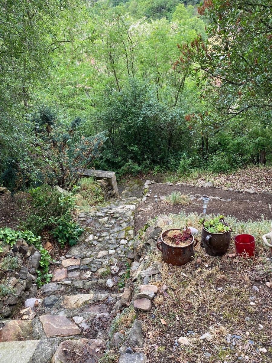 Prodej chaty, chalupy 48 m², pozemek 1.156 m², V Podskalí, Zadní Třebaň, Středočeský kraj Prodej chaty, chalupy 48 m², pozemek 1.156 m², V Podskalí, Zadní Třebaň, Středočeský kraj