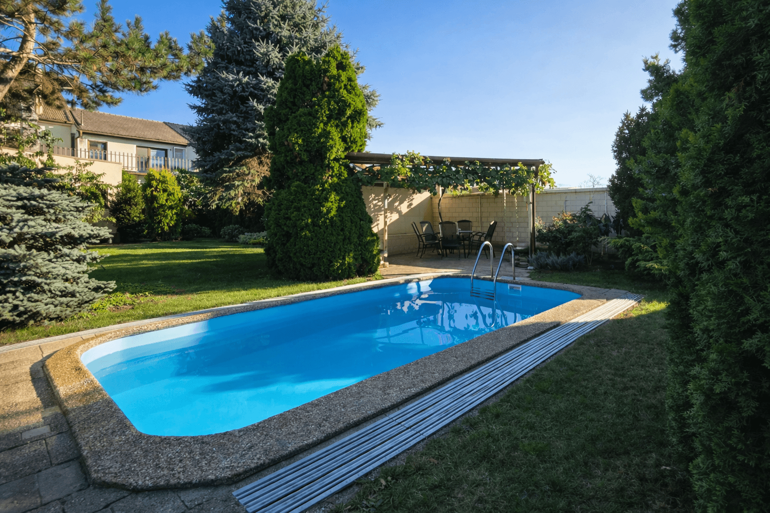 Prodej domu 227 m², pozemek 665 m², Palackého, Břeclav, Jihomoravský kraj Prodej domu 227 m², pozemek 665 m², Palackého, Břeclav, Jihomoravský kraj