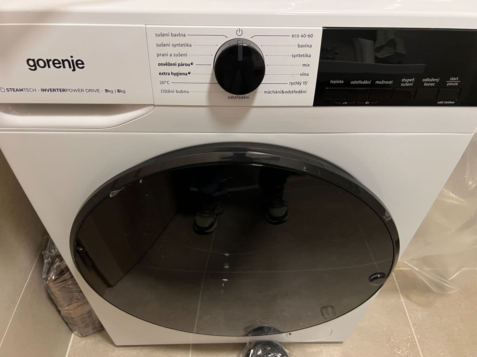 Pronájem bytu 1+kk 36 m², Gerstelova, Praha, Praha Pronájem bytu 1+kk 36 m², Gerstelova, Praha, Praha