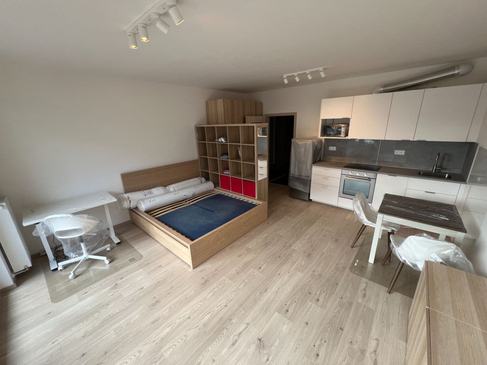 Pronájem bytu 1+kk 36 m², Gerstelova, Praha, Praha Pronájem bytu 1+kk 36 m², Gerstelova, Praha, Praha