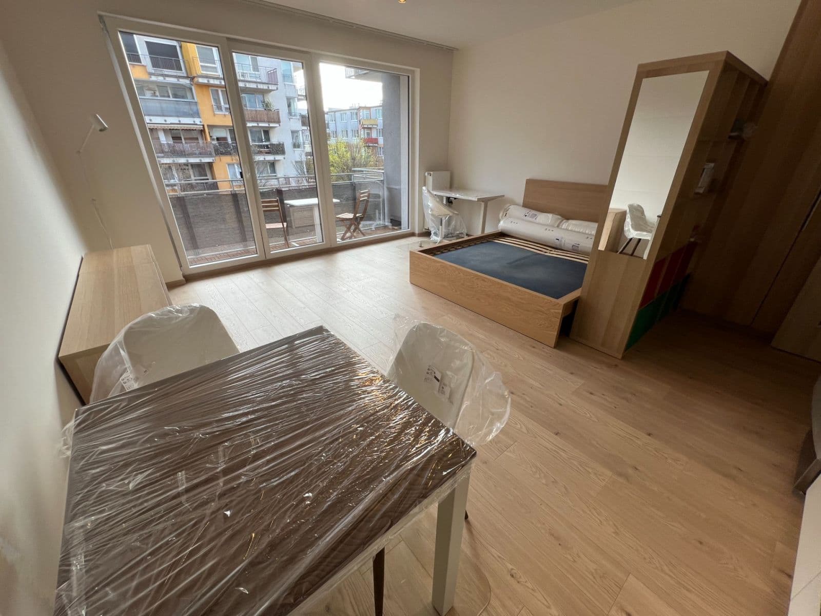 Pronájem bytu 1+kk 36 m², Gerstelova, Praha, Praha Pronájem bytu 1+kk 36 m², Gerstelova, Praha, Praha