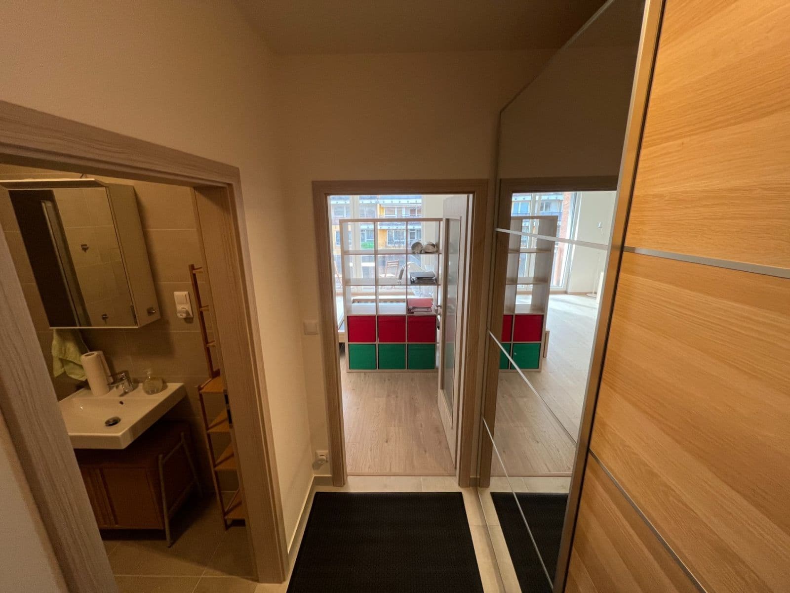 Pronájem bytu 1+kk 36 m², Gerstelova, Praha, Praha Pronájem bytu 1+kk 36 m², Gerstelova, Praha, Praha