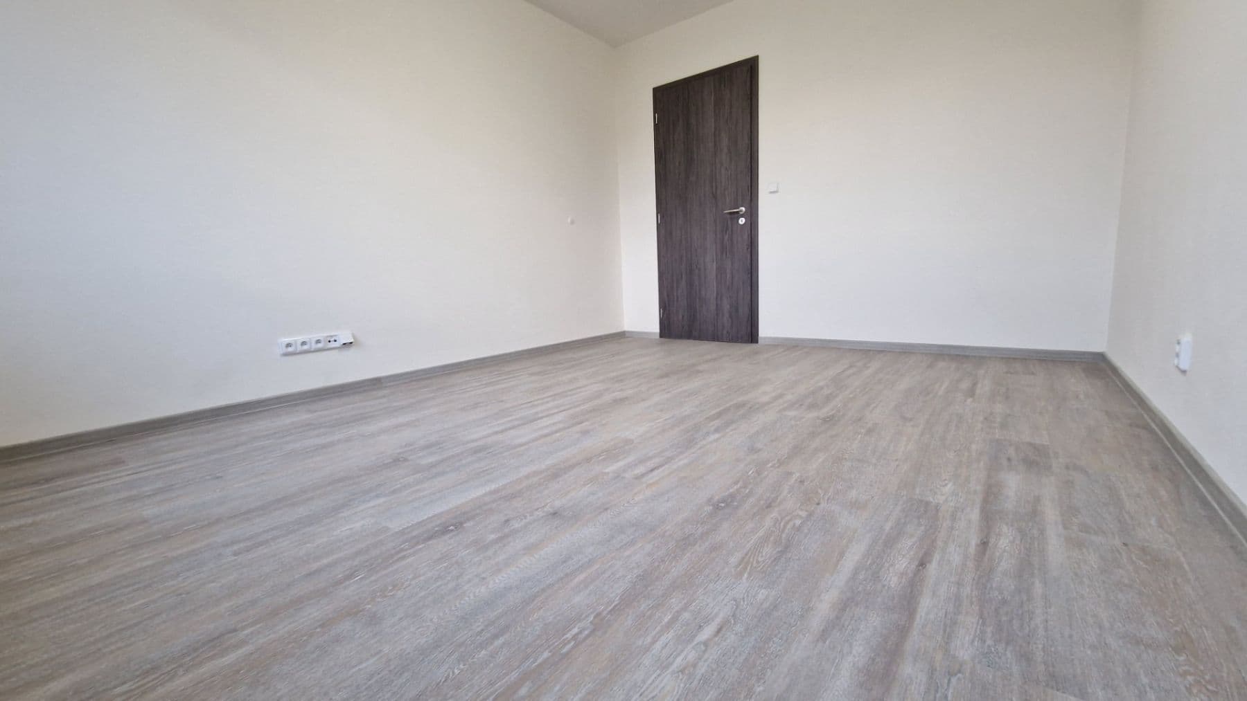 Pronájem bytu 2+kk 55 m², Studentská, Plzeň, Plzeňský kraj Pronájem bytu 2+kk 55 m², Studentská, Plzeň, Plzeňský kraj