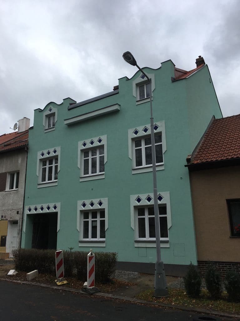 Pronájem bytu 2+kk 43 m², Husovo náměstí, Kolín, Středočeský kraj Pronájem bytu 2+kk 43 m², Husovo náměstí, Kolín, Středočeský kraj