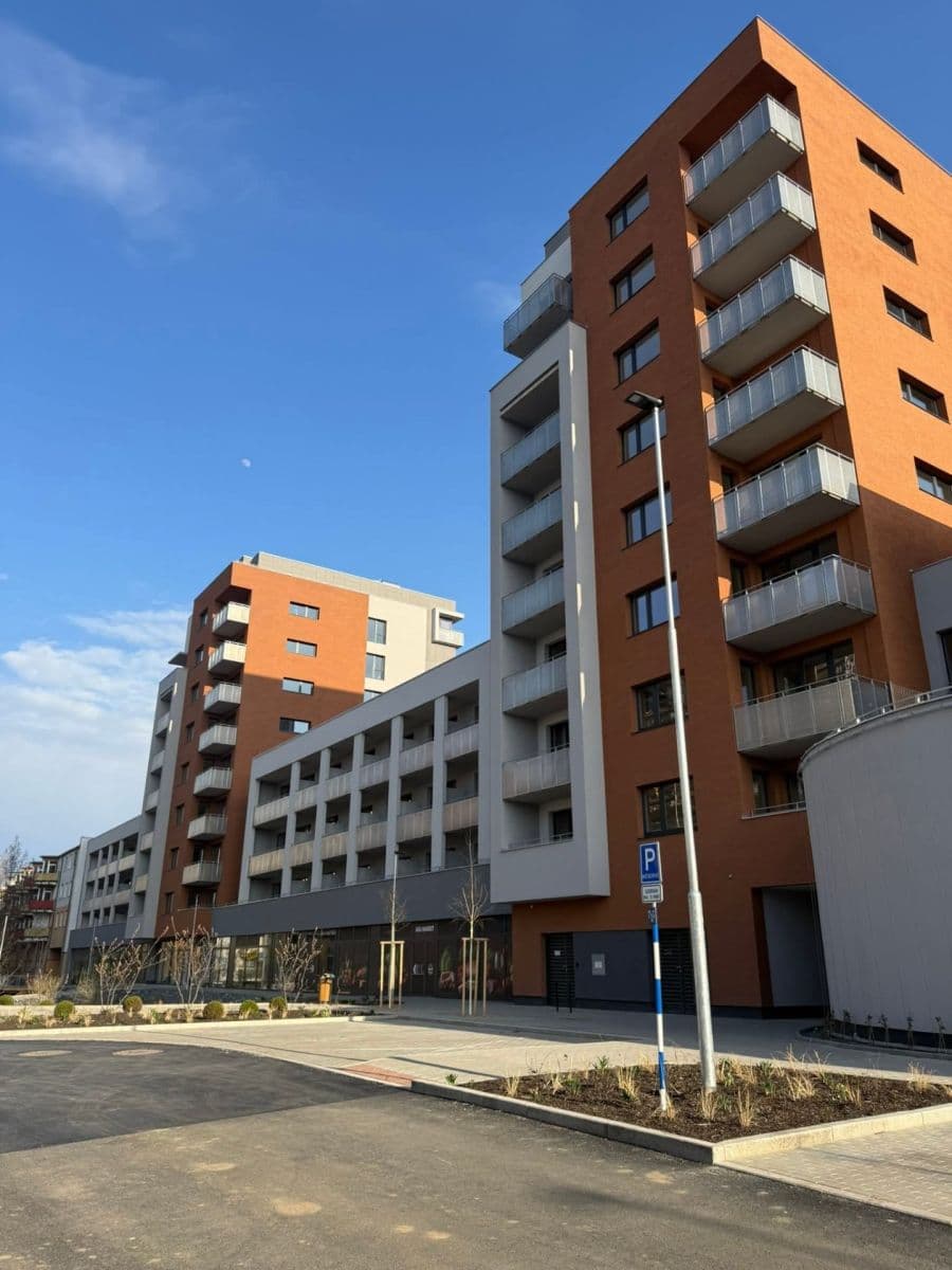 Pronájem bytu 1+kk 35 m², Bukačova, Praha, Praha Pronájem bytu 1+kk 35 m², Bukačova, Praha, Praha