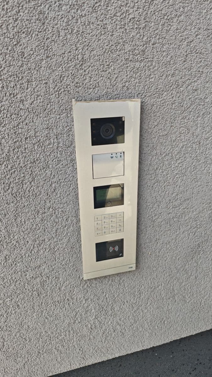 Pronájem bytu 1+kk 35 m², Bukačova, Praha, Praha Pronájem bytu 1+kk 35 m², Bukačova, Praha, Praha