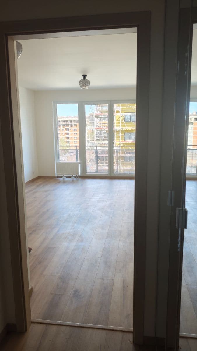Pronájem bytu 1+kk 35 m², Bukačova, Praha, Praha Pronájem bytu 1+kk 35 m², Bukačova, Praha, Praha