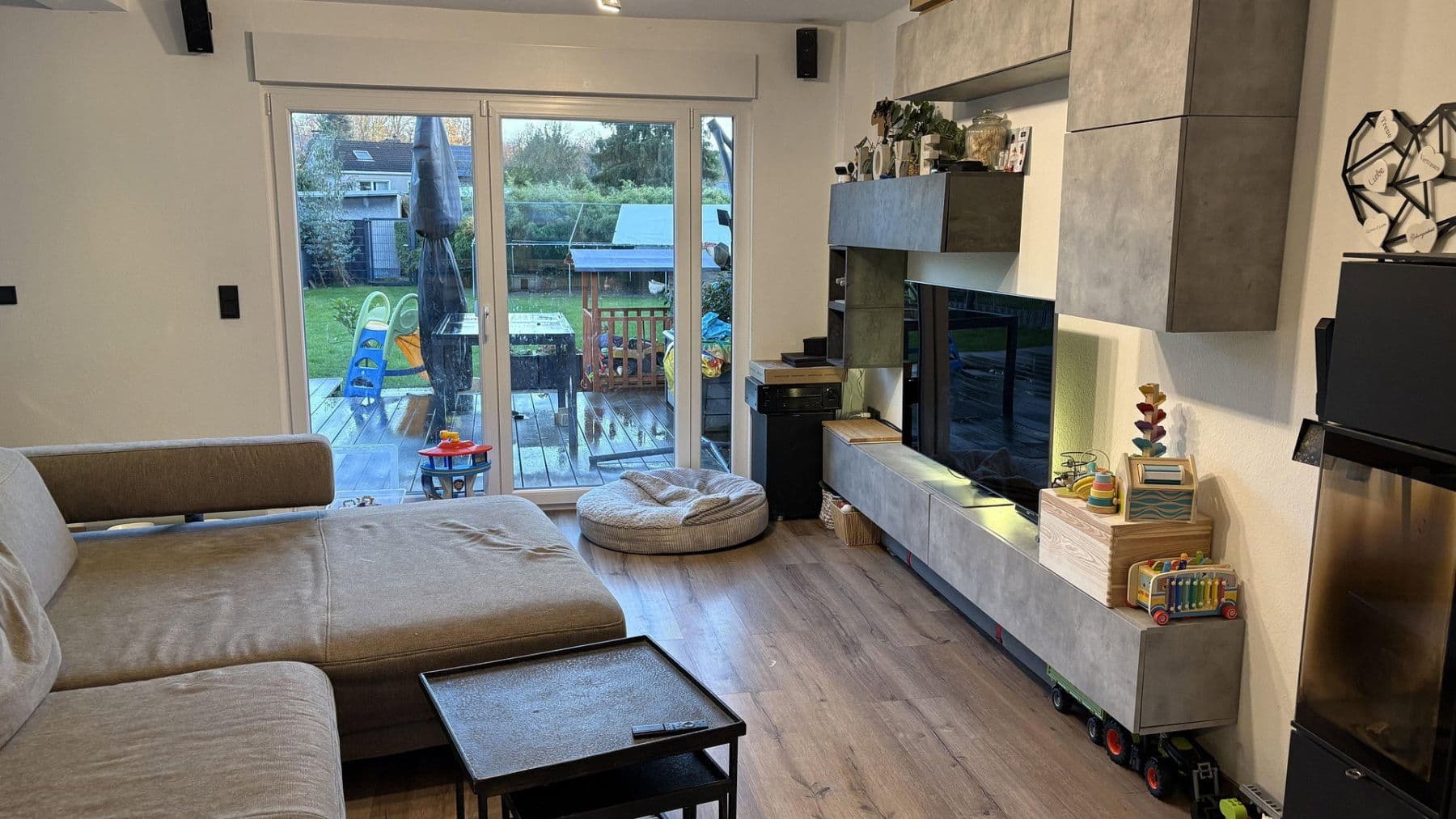 Prodej domu 89 m², pozemek 271 m², Bochum, Severní Porýní-Vestfálsko Prodej domu 89 m², pozemek 271 m², Bochum, Severní Porýní-Vestfálsko