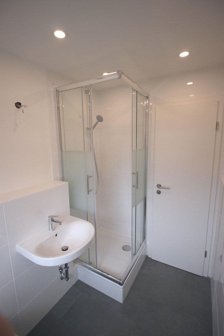 Pronájem bytu 3+1 65 m², Adolf-Friedrich-Straße 29, Troisdorf, Severní Porýní-Vestfálsko Pronájem bytu 3+1 65 m², Adolf-Friedrich-Straße 29, Troisdorf, Severní Porýní-Vestfálsko