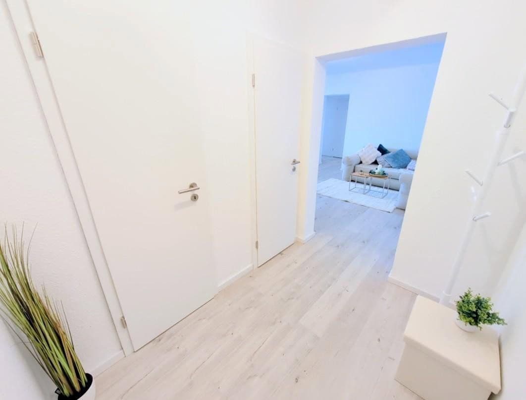 Prodej bytu 3+1 80 m², Karlsbader Straße 7, Ludwigshafen am Rhein, Porýní-Falc Prodej bytu 3+1 80 m², Karlsbader Straße 7, Ludwigshafen am Rhein, Porýní-Falc