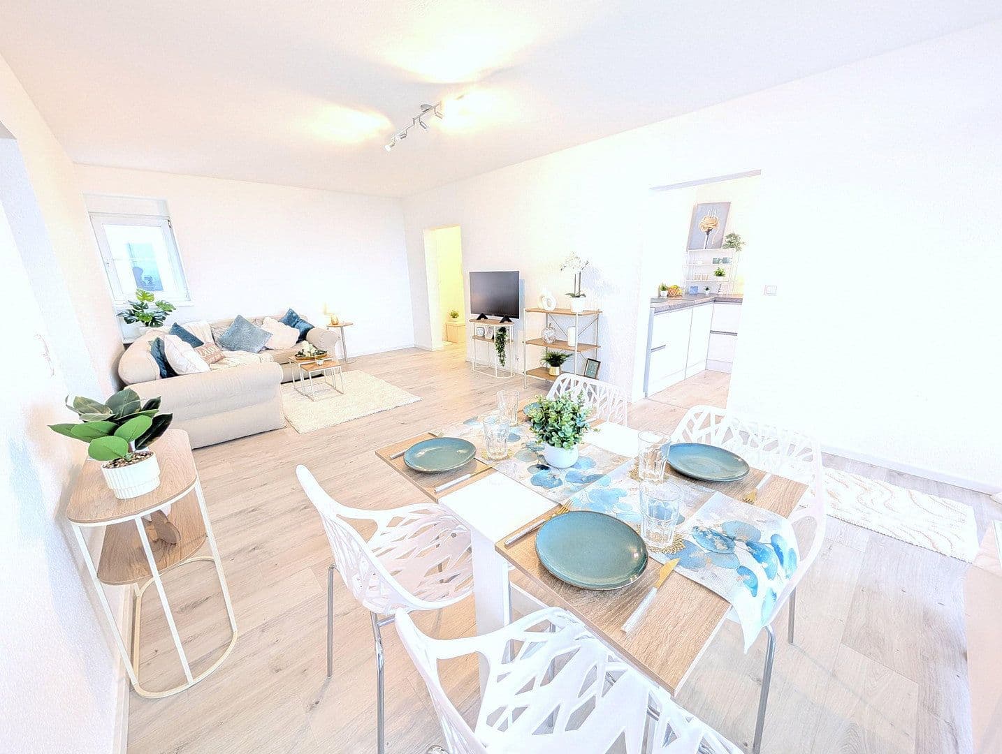 Prodej bytu 3+1 80 m², Karlsbader Straße 7, Ludwigshafen am Rhein, Porýní-Falc Prodej bytu 3+1 80 m², Karlsbader Straße 7, Ludwigshafen am Rhein, Porýní-Falc