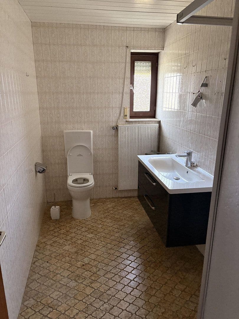 Prodej domu 165 m², pozemek 800 m², Friedrich-Ebert-Str. 40, Schiffweiler, Země Sársko Prodej domu 165 m², pozemek 800 m², Friedrich-Ebert-Str. 40, Schiffweiler, Země Sársko