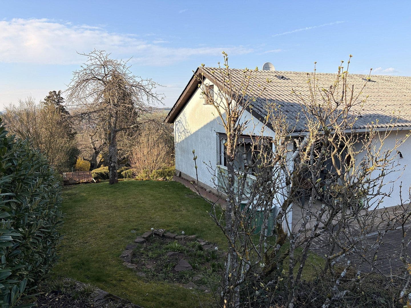 Prodej domu 165 m², pozemek 800 m², Friedrich-Ebert-Str. 40, Schiffweiler, Země Sársko Prodej domu 165 m², pozemek 800 m², Friedrich-Ebert-Str. 40, Schiffweiler, Země Sársko