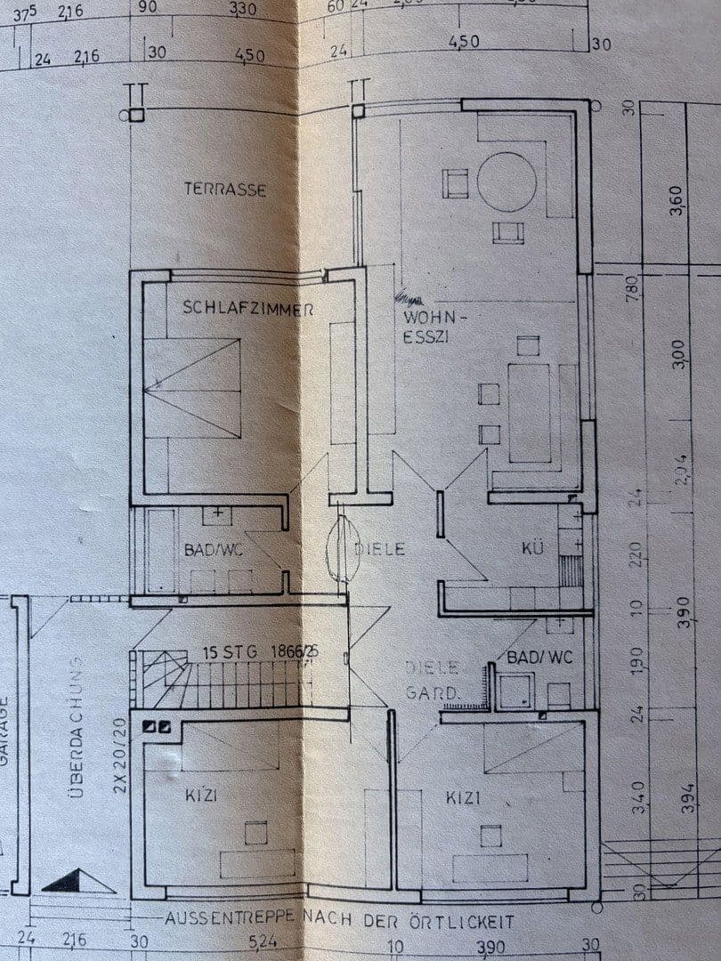 Prodej domu 165 m², pozemek 800 m², Friedrich-Ebert-Str. 40, Schiffweiler, Země Sársko Prodej domu 165 m², pozemek 800 m², Friedrich-Ebert-Str. 40, Schiffweiler, Země Sársko