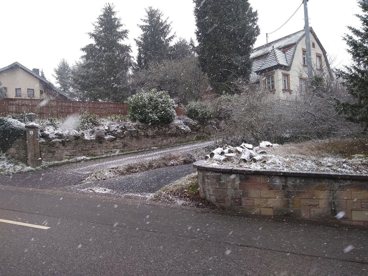 Prodej domu 214 m², pozemek 8.000 m², Gersheim, Země Sársko Prodej domu 214 m², pozemek 8.000 m², Gersheim, Země Sársko