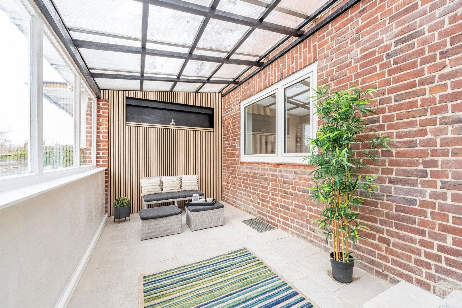 Prodej domu 123 m², pozemek 340 m², Kiel, Šlesvicko-Holštýnsko Prodej domu 123 m², pozemek 340 m², Kiel, Šlesvicko-Holštýnsko