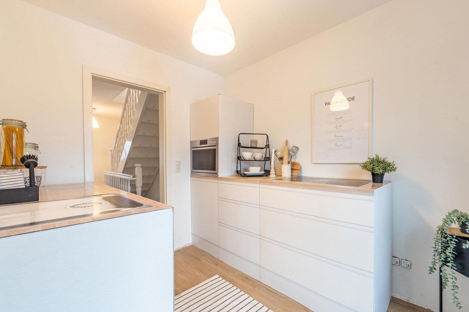 Prodej domu 123 m², pozemek 340 m², Kiel, Šlesvicko-Holštýnsko Prodej domu 123 m², pozemek 340 m², Kiel, Šlesvicko-Holštýnsko