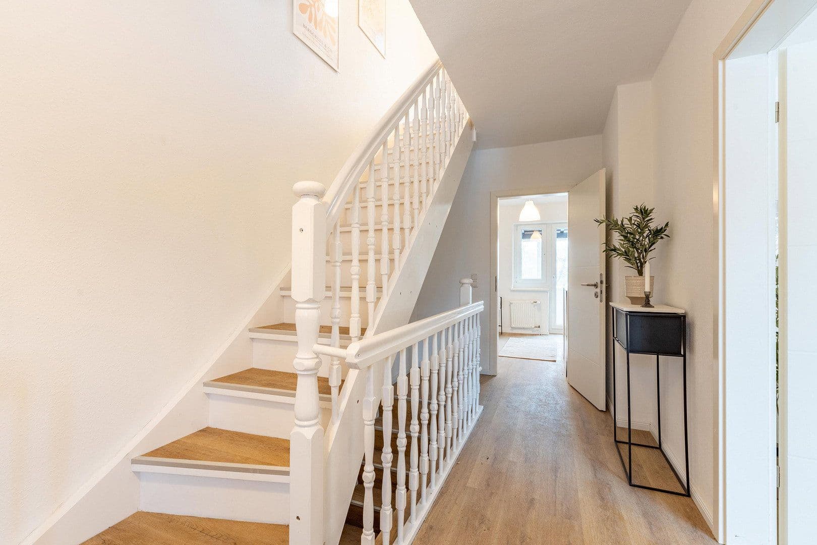 Prodej domu 123 m², pozemek 340 m², Kiel, Šlesvicko-Holštýnsko Prodej domu 123 m², pozemek 340 m², Kiel, Šlesvicko-Holštýnsko