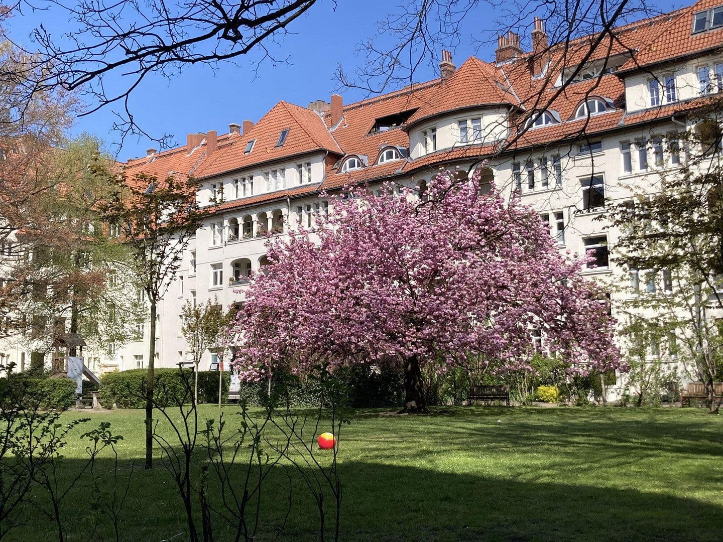 Prodej bytu 3+1 112 m², Hannover, Dolní Sasko Prodej bytu 3+1 112 m², Hannover, Dolní Sasko