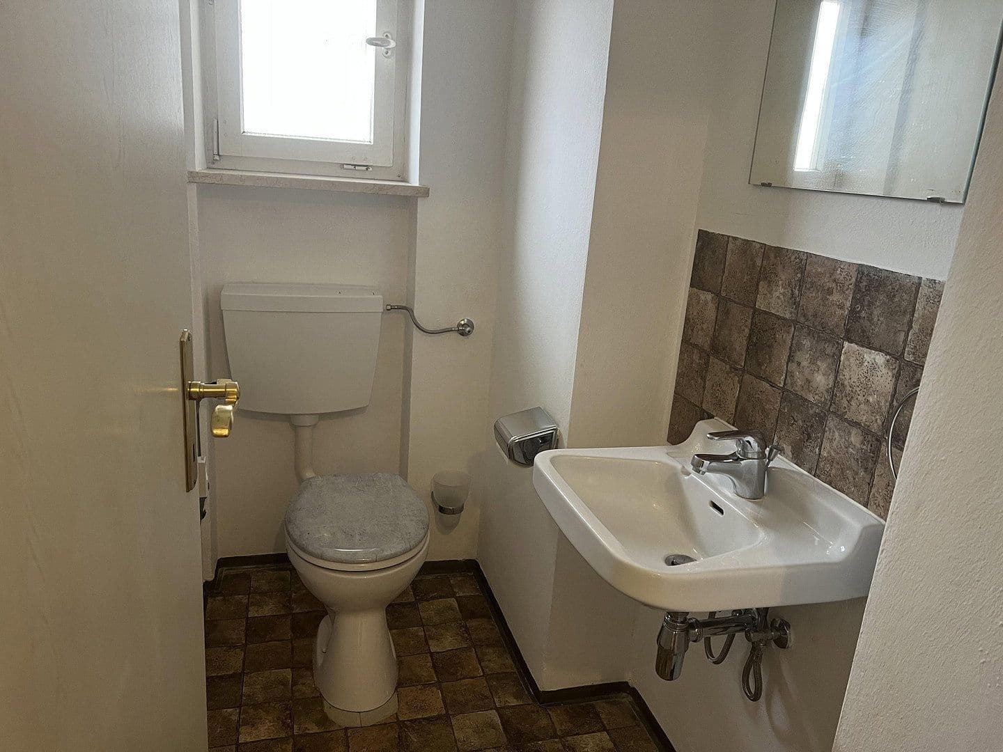 Prodej bytu 4+1 113 m², Edling, Bavorsko Prodej bytu 4+1 113 m², Edling, Bavorsko