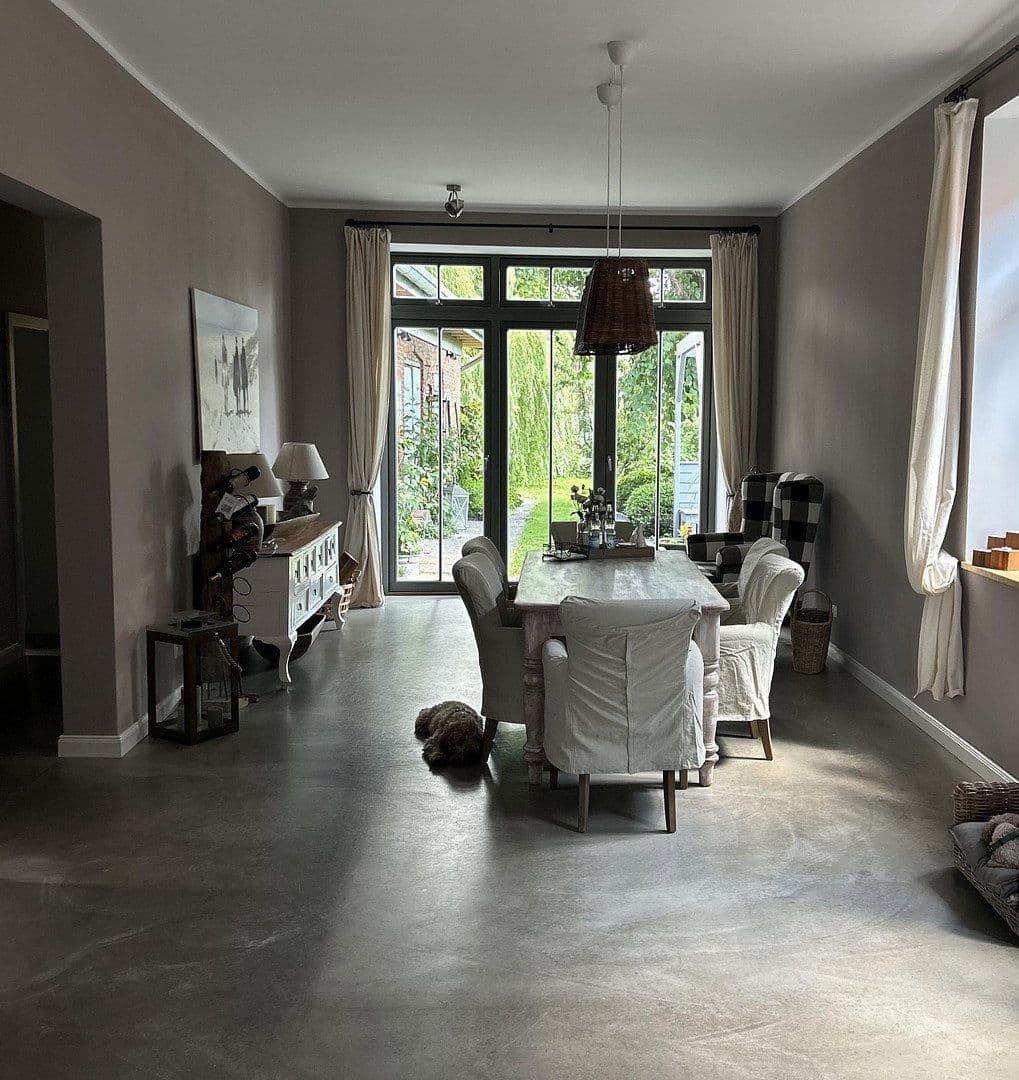 Prodej domu 270 m², pozemek 730 m², Meldorf, Šlesvicko-Holštýnsko Prodej domu 270 m², pozemek 730 m², Meldorf, Šlesvicko-Holštýnsko