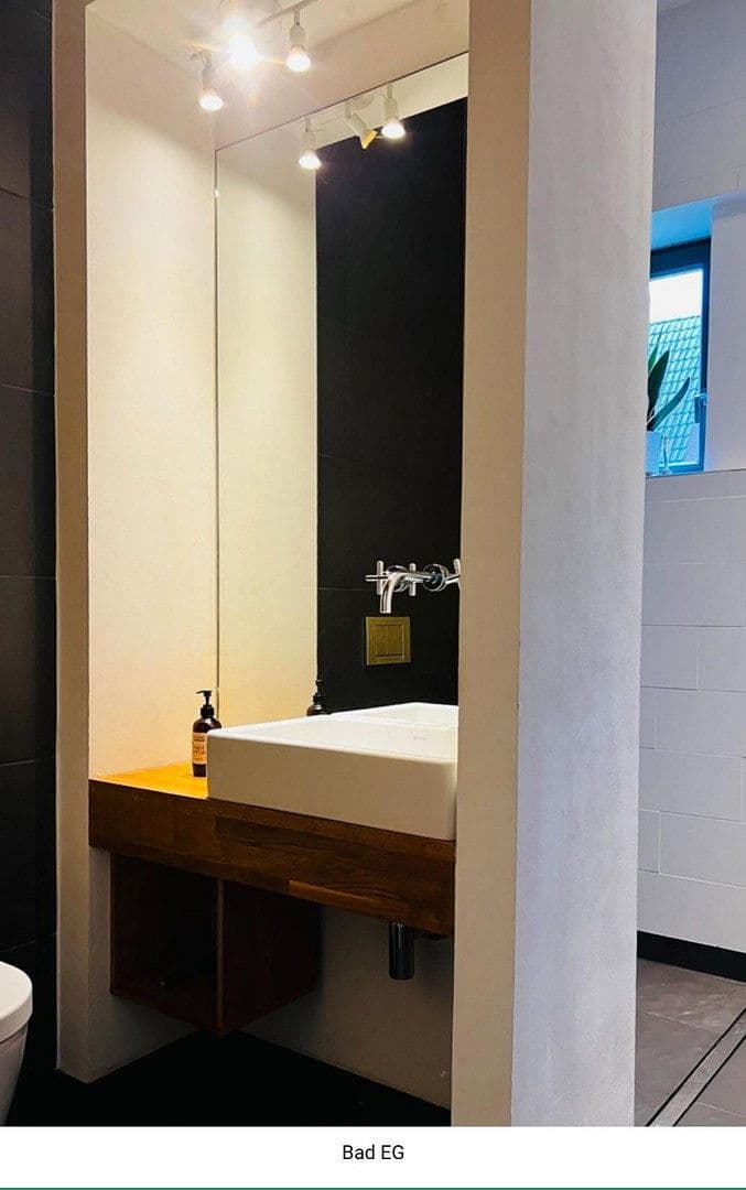 Prodej domu 270 m², pozemek 730 m², Meldorf, Šlesvicko-Holštýnsko Prodej domu 270 m², pozemek 730 m², Meldorf, Šlesvicko-Holštýnsko