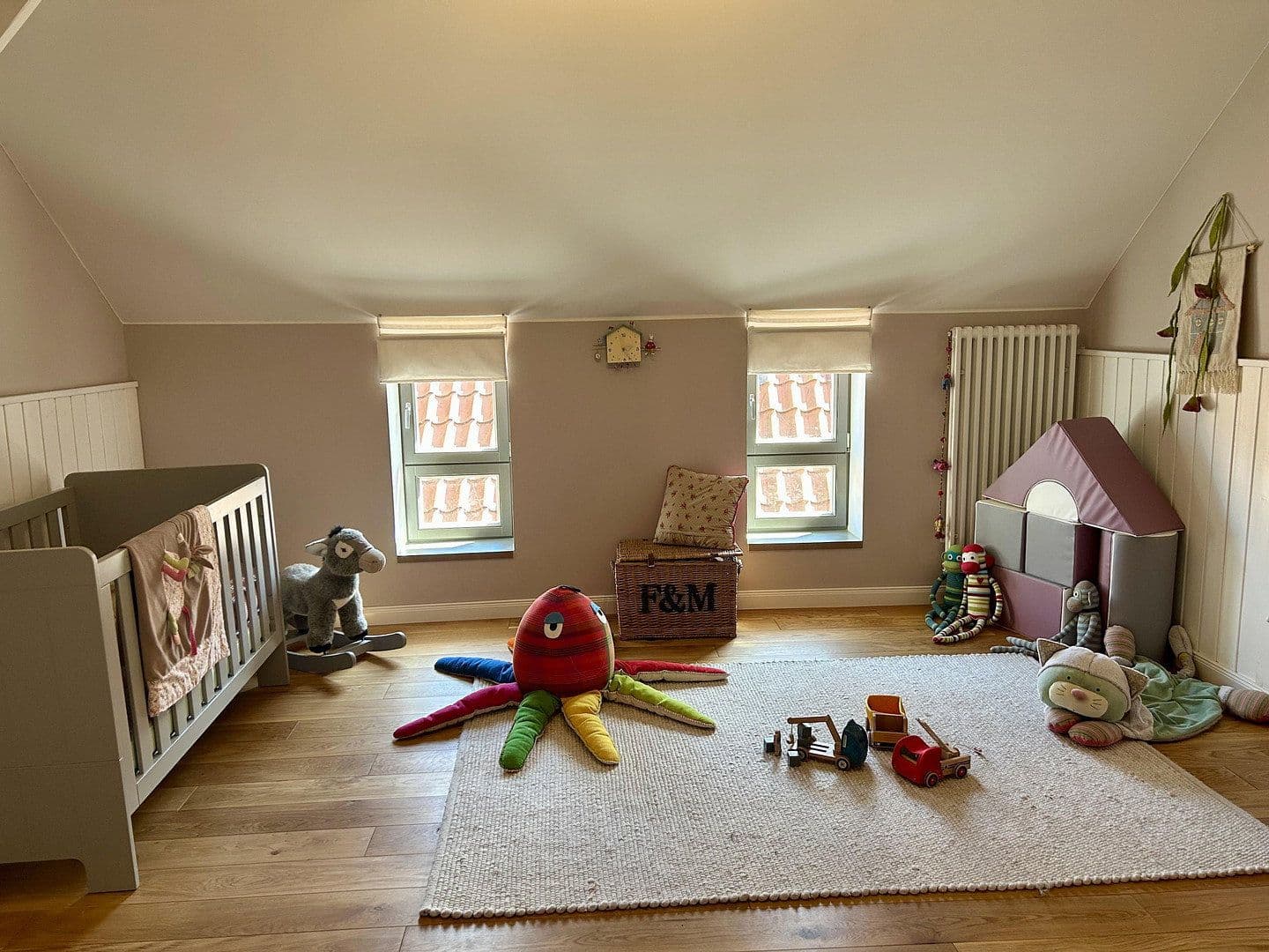 Prodej domu 270 m², pozemek 730 m², Meldorf, Šlesvicko-Holštýnsko Prodej domu 270 m², pozemek 730 m², Meldorf, Šlesvicko-Holštýnsko