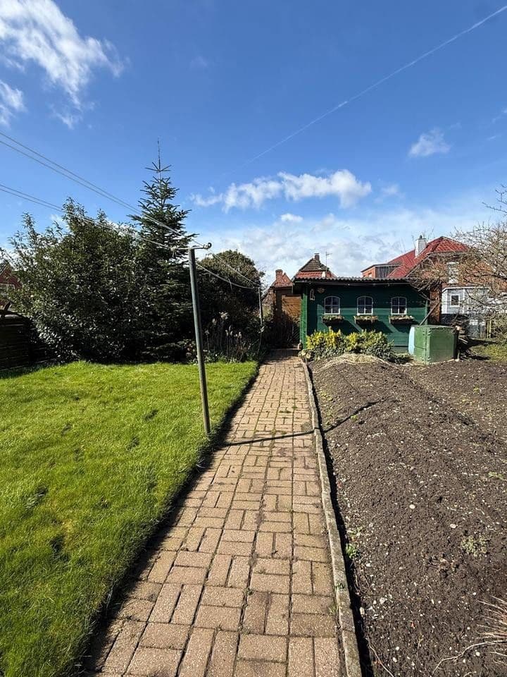 Prodej domu 130 m², pozemek 531 m², Emden, Dolní Sasko Prodej domu 130 m², pozemek 531 m², Emden, Dolní Sasko