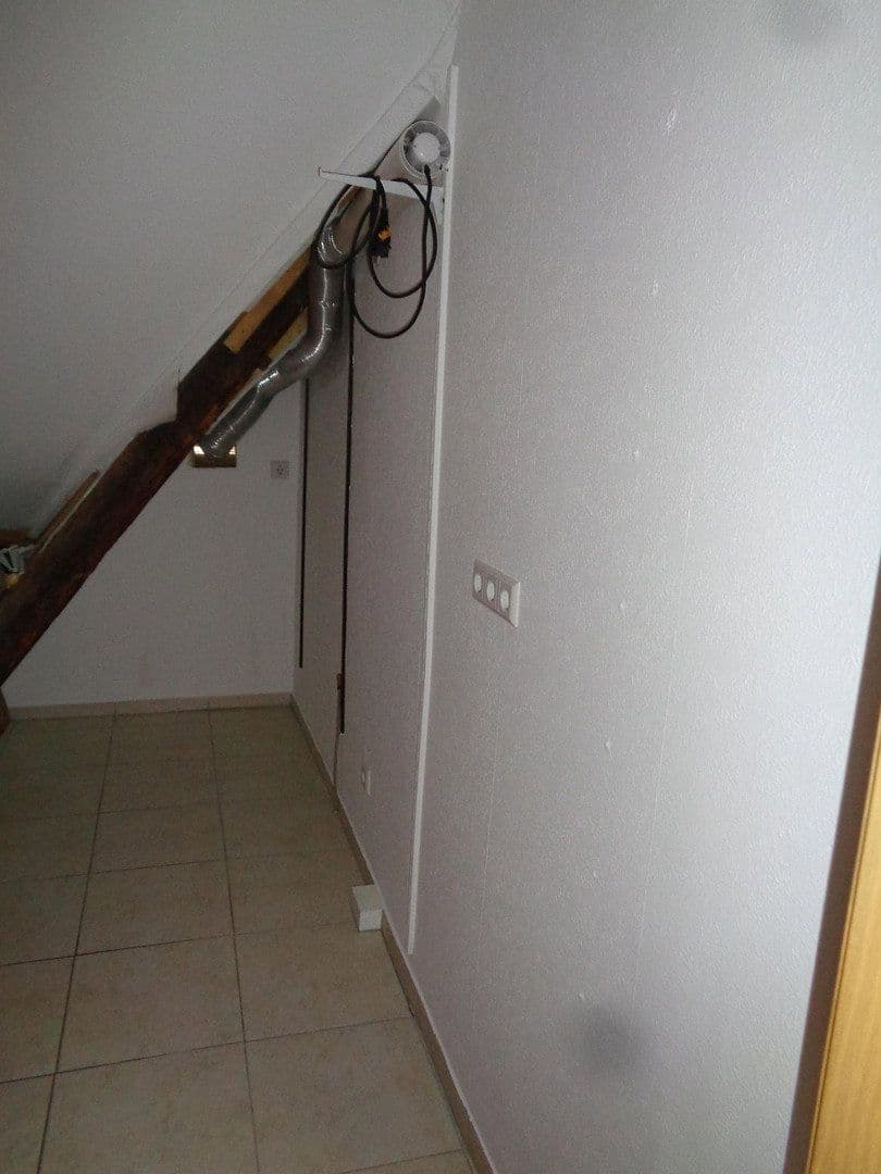 Pronájem bytu 3+kk 93 m², Sulz am Neckar, Bádensko-Württembersko Pronájem bytu 3+kk 93 m², Sulz am Neckar, Bádensko-Württembersko