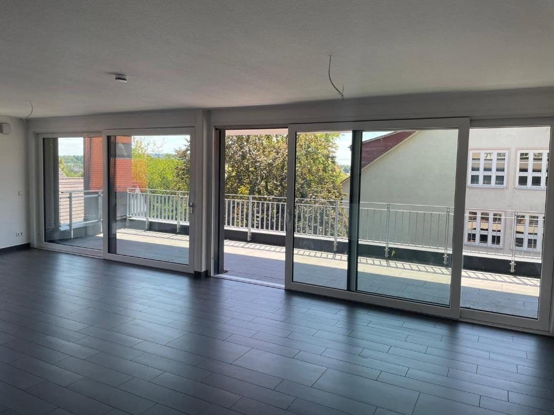 Pronájem bytu 4+1 122 m², Sindelfingen, Bádensko-Württembersko Pronájem bytu 4+1 122 m², Sindelfingen, Bádensko-Württembersko