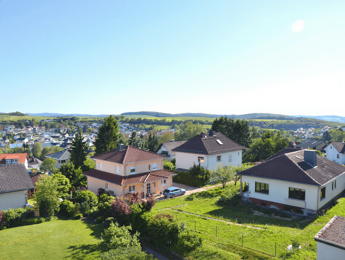 Pronájem bytu 3+1 123 m², Grävenwiesbach, Hessen Pronájem bytu 3+1 123 m², Grävenwiesbach, Hessen