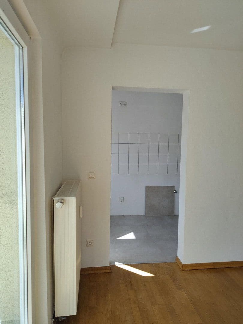 Prodej bytu 3+1 73 m², Niederfelder Weg 95, Koblenz, Porýní-Falc Prodej bytu 3+1 73 m², Niederfelder Weg 95, Koblenz, Porýní-Falc