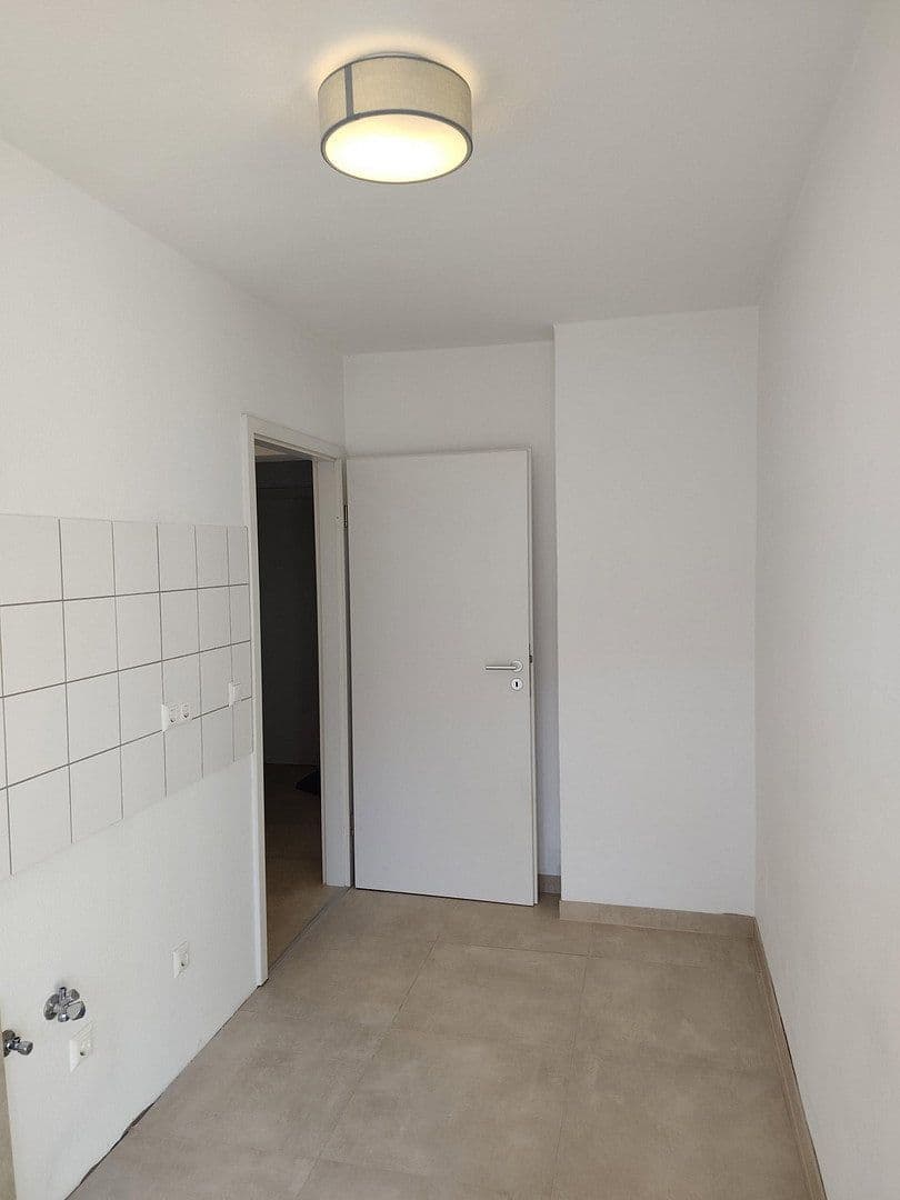 Prodej bytu 3+1 73 m², Niederfelder Weg 95, Koblenz, Porýní-Falc Prodej bytu 3+1 73 m², Niederfelder Weg 95, Koblenz, Porýní-Falc