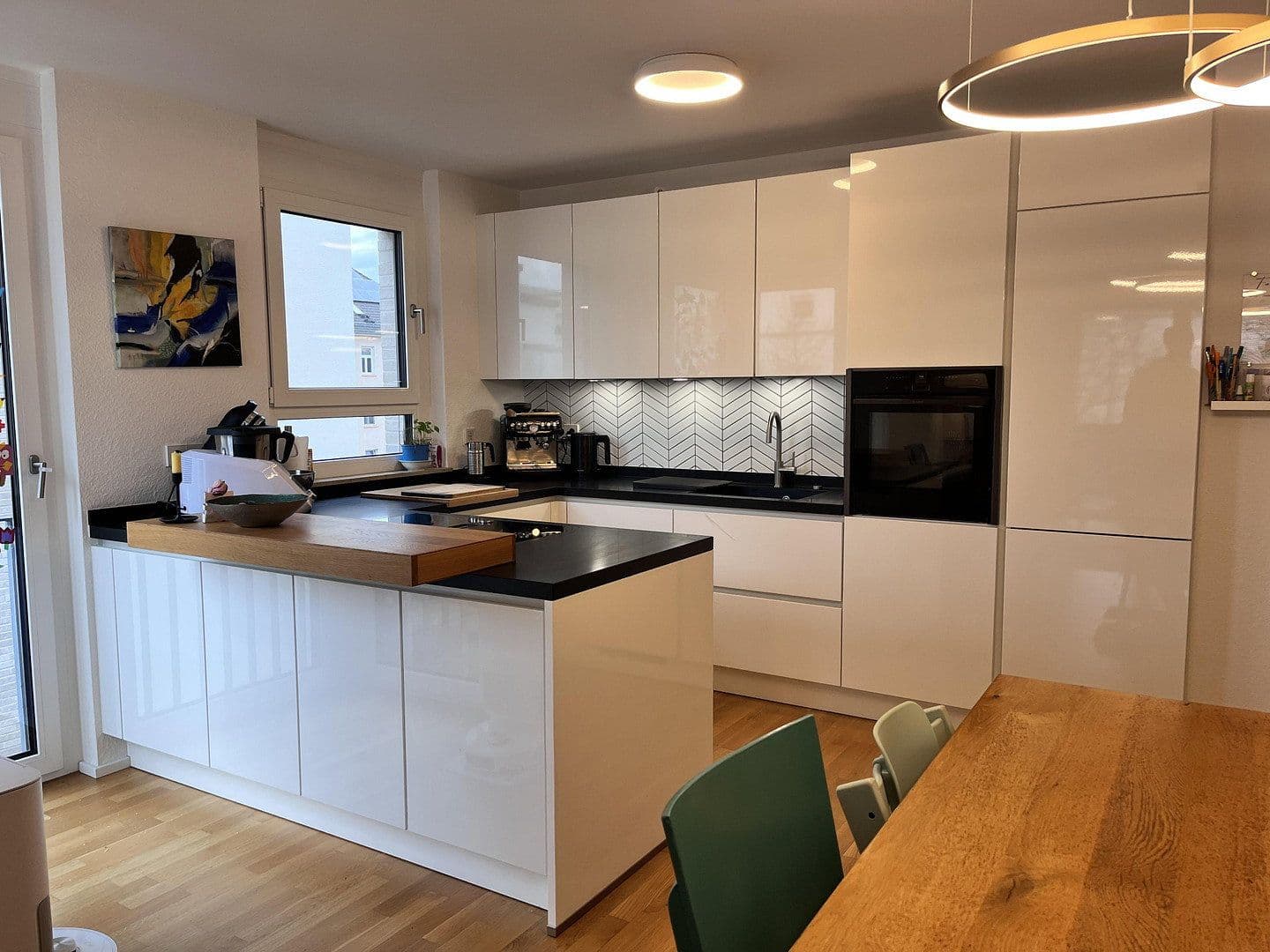 Pronájem bytu 4+1 102 m², Esslingen am Neckar, Bádensko-Württembersko Pronájem bytu 4+1 102 m², Esslingen am Neckar, Bádensko-Württembersko