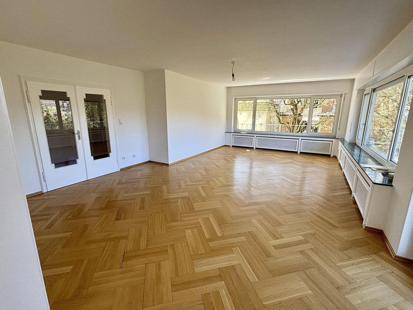 Pronájem bytu 3+kk 130 m², Königstein im Taunus, Hessen Pronájem bytu 3+kk 130 m², Königstein im Taunus, Hessen