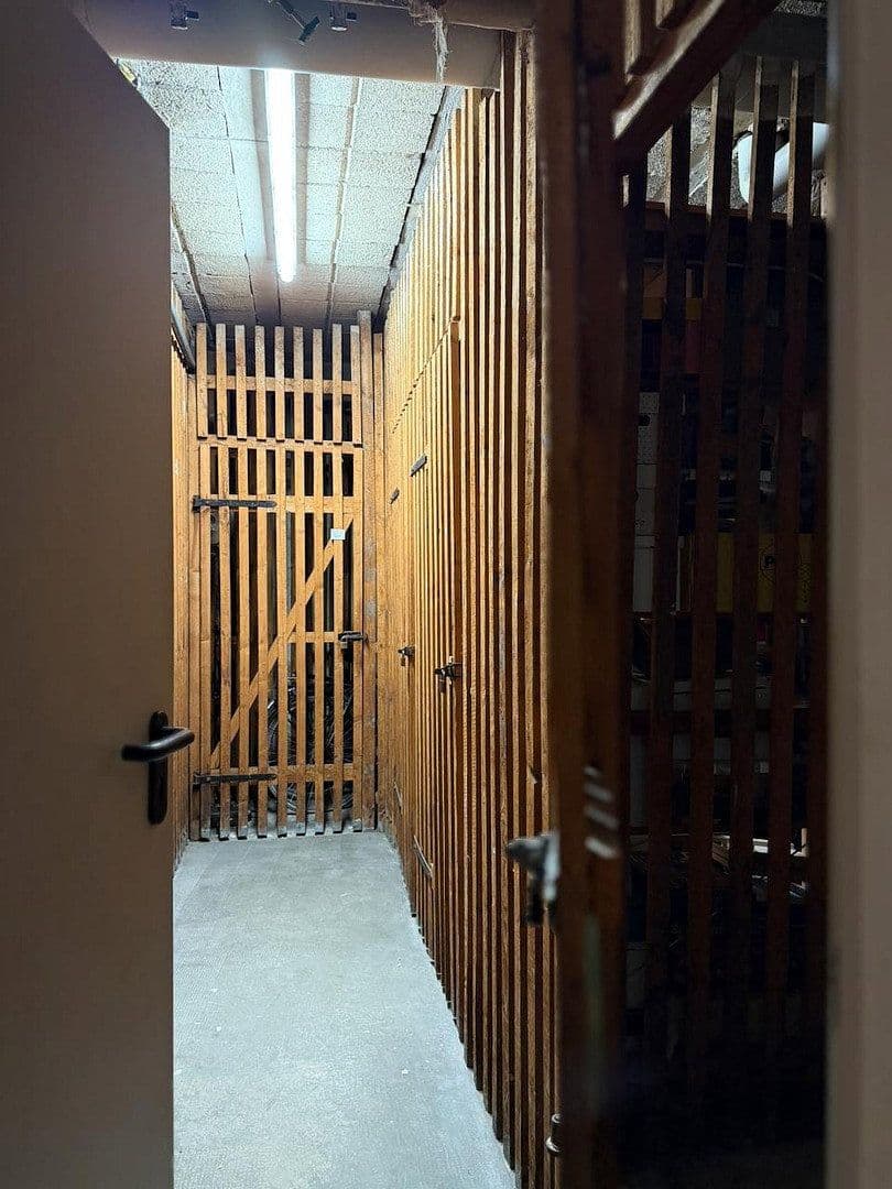 Prodej bytu 2+1 57 m², Beethovenstraße 64, Frankfurt am Main, Hessen Prodej bytu 2+1 57 m², Beethovenstraße 64, Frankfurt am Main, Hessen