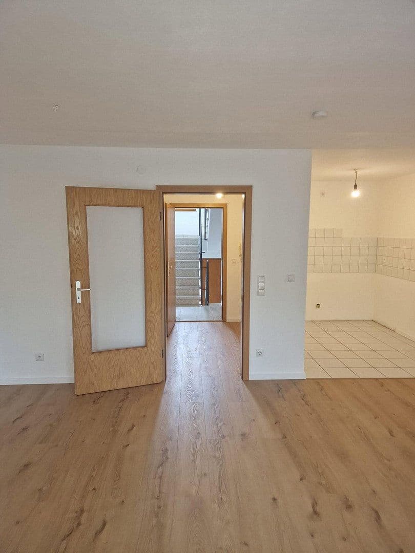 Pronájem bytu 1+kk 45 m², Waldackerstraße 10, Schwaigern, Bádensko-Württembersko Pronájem bytu 1+kk 45 m², Waldackerstraße 10, Schwaigern, Bádensko-Württembersko