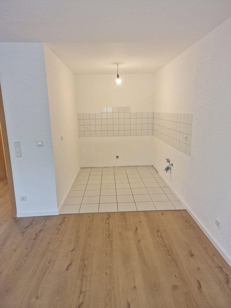 Pronájem bytu 1+kk 45 m², Waldackerstraße 10, Schwaigern, Bádensko-Württembersko Pronájem bytu 1+kk 45 m², Waldackerstraße 10, Schwaigern, Bádensko-Württembersko