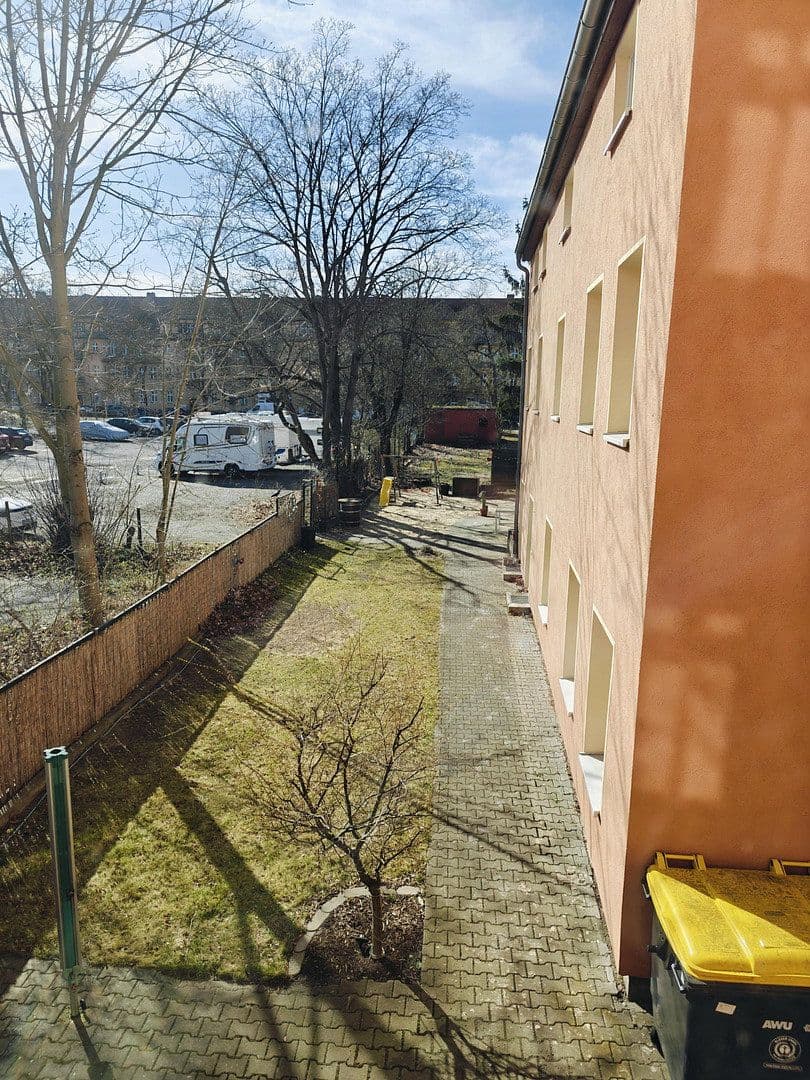 Pronájem bytu 1+1 40 m², Neuendorfstraße 14, Hennigsdorf, Braniborsko Pronájem bytu 1+1 40 m², Neuendorfstraße 14, Hennigsdorf, Braniborsko