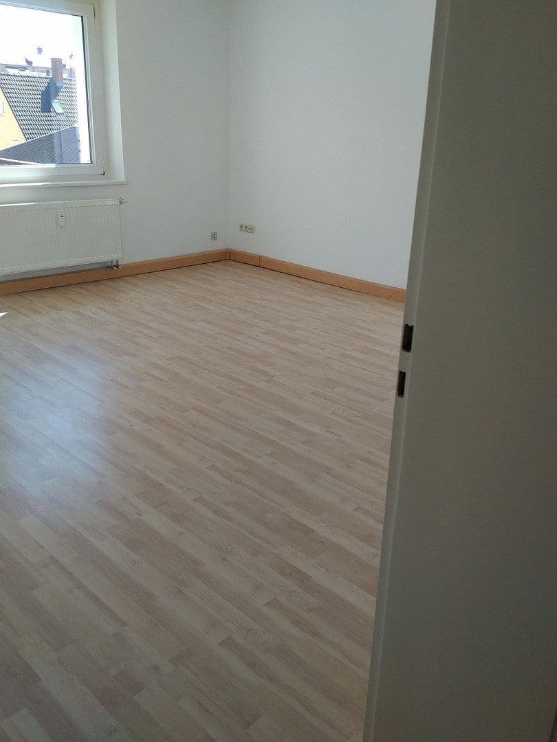 Pronájem bytu 2+1 60 m², Kargstr. 16, Augsburg, Bavorsko Pronájem bytu 2+1 60 m², Kargstr. 16, Augsburg, Bavorsko