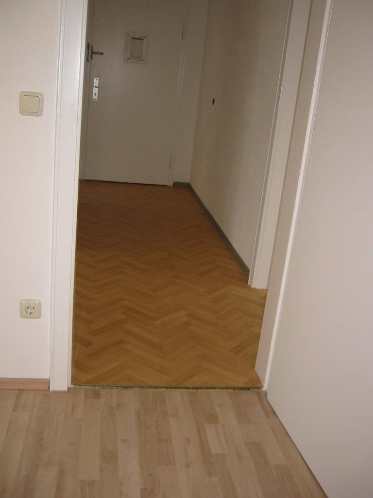 Pronájem bytu 2+1 60 m², Kargstr. 16, Augsburg, Bavorsko Pronájem bytu 2+1 60 m², Kargstr. 16, Augsburg, Bavorsko