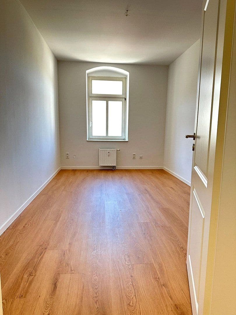 Pronájem bytu 3+kk 90 m², Fritz-Matschke-Str. 12, Chemnitz, Sasko Pronájem bytu 3+kk 90 m², Fritz-Matschke-Str. 12, Chemnitz, Sasko