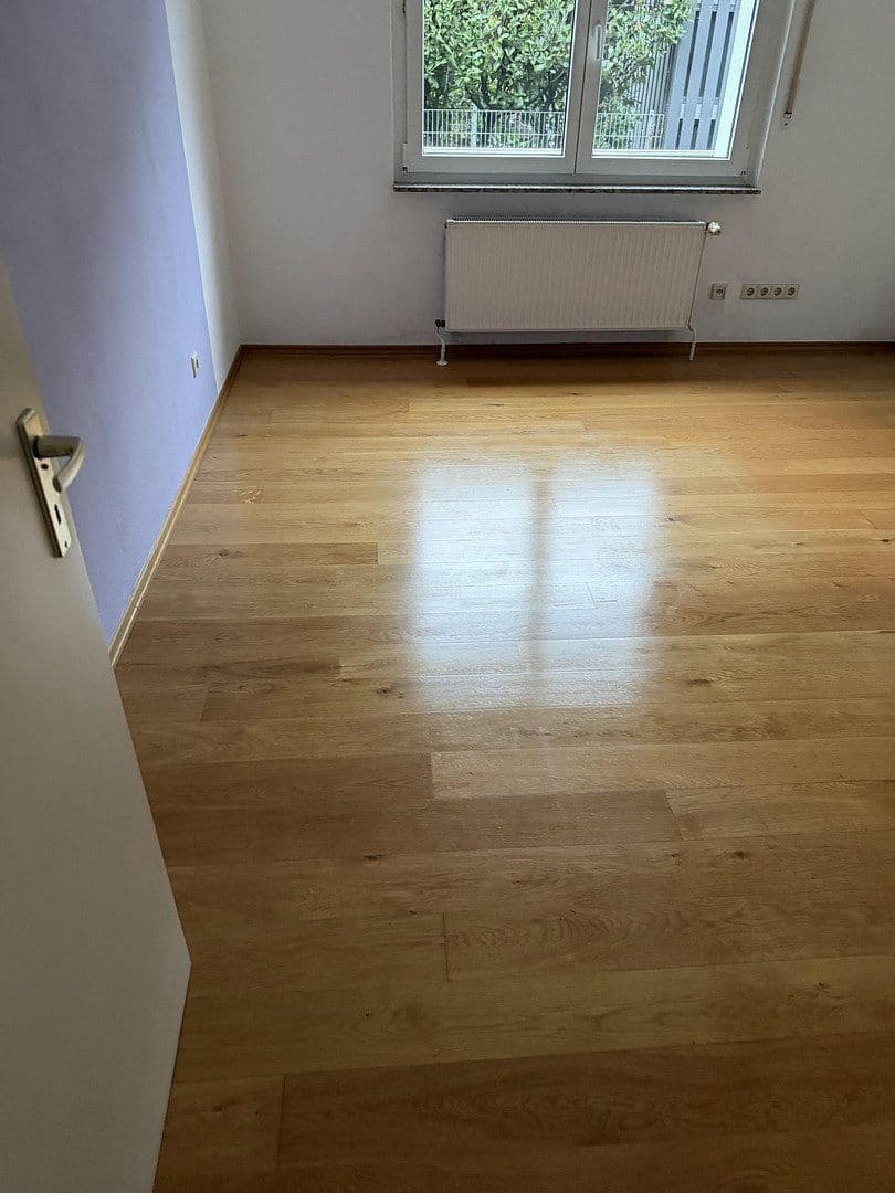 Pronájem bytu 3+1 80 m², Ettlingen, Bádensko-Württembersko Pronájem bytu 3+1 80 m², Ettlingen, Bádensko-Württembersko