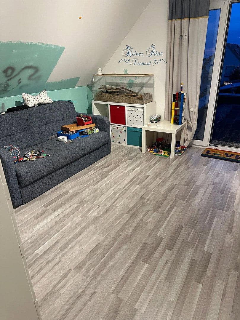 Prodej domu 176 m², pozemek 551 m², Neunkirchen am Brand, Bavorsko Prodej domu 176 m², pozemek 551 m², Neunkirchen am Brand, Bavorsko