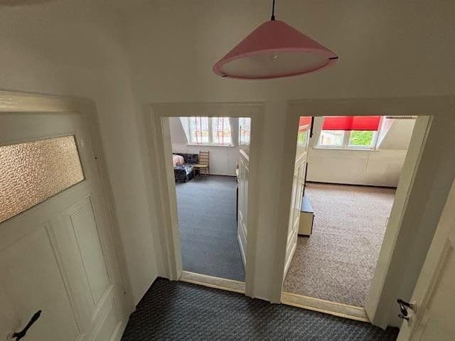 Prodej domu 189 m², pozemek 800 m², Karl-Bartelmann-Straße 14, Böhlen, Sasko Prodej domu 189 m², pozemek 800 m², Karl-Bartelmann-Straße 14, Böhlen, Sasko