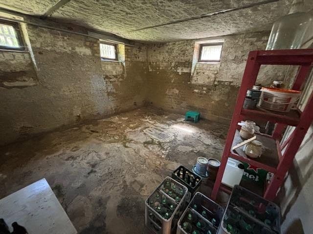 Prodej domu 189 m², pozemek 800 m², Karl-Bartelmann-Straße 14, Böhlen, Sasko Prodej domu 189 m², pozemek 800 m², Karl-Bartelmann-Straße 14, Böhlen, Sasko