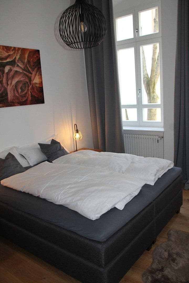 Pronájem bytu 2+1 53 m², Thomasiusstr. 8, Berlin, Berlín Pronájem bytu 2+1 53 m², Thomasiusstr. 8, Berlin, Berlín