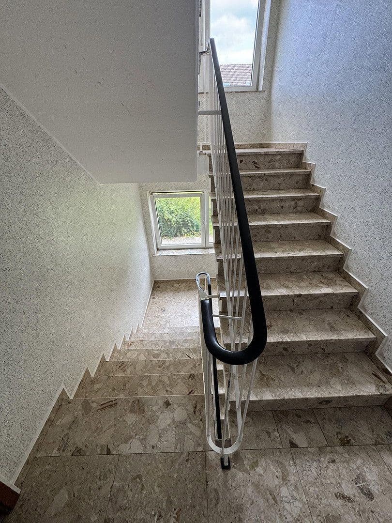 Pronájem bytu 2+1 66 m², Knappenweg 14, Ronnenberg, Dolní Sasko Pronájem bytu 2+1 66 m², Knappenweg 14, Ronnenberg, Dolní Sasko