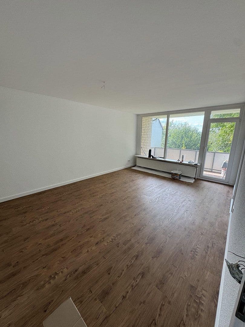 Pronájem bytu 2+1 66 m², Knappenweg 14, Ronnenberg, Dolní Sasko Pronájem bytu 2+1 66 m², Knappenweg 14, Ronnenberg, Dolní Sasko